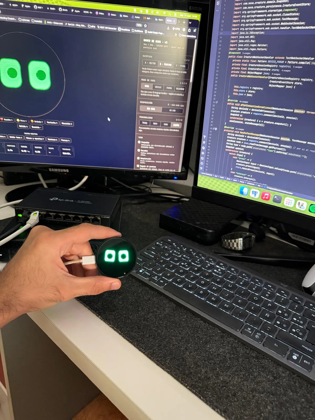 First version of the eyes on the ESP32-S3